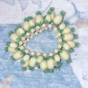Vintage 1950’s plastic Pineapple Cha cha bracelet
